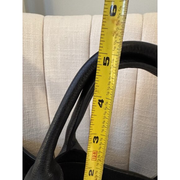 NWT IO PELLE ITALIA Large SKULL Embossed Leather Shoulder Bag Tote $695 Black - Picture 13 of 15